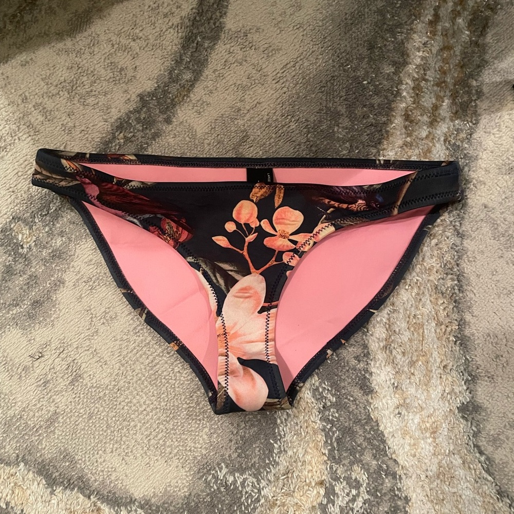 triangl bottoms